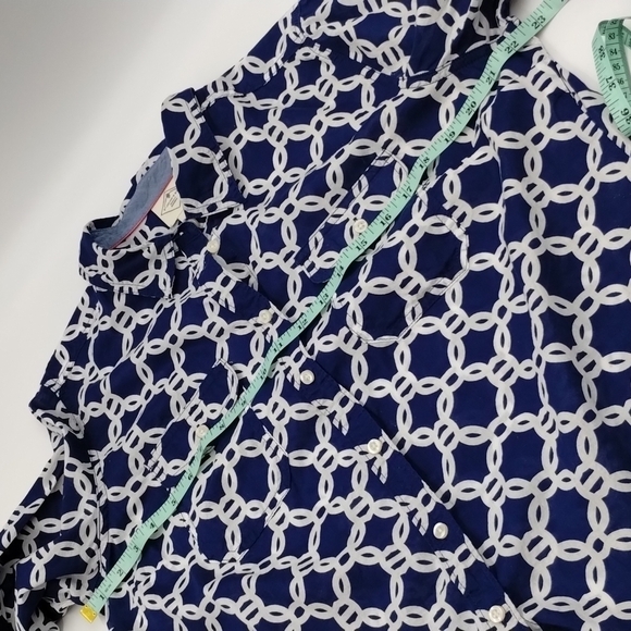 St. John's Bay Geometric Print Navy/white Size Large Button down Longsleeve - Picture 7 of 8